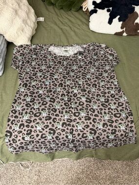 Marvel Women's Mauve Leopard & Grogu Short Sleeve Tee
